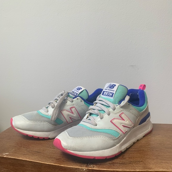 New Balance 997H Good used condition - Picture 8 of 9